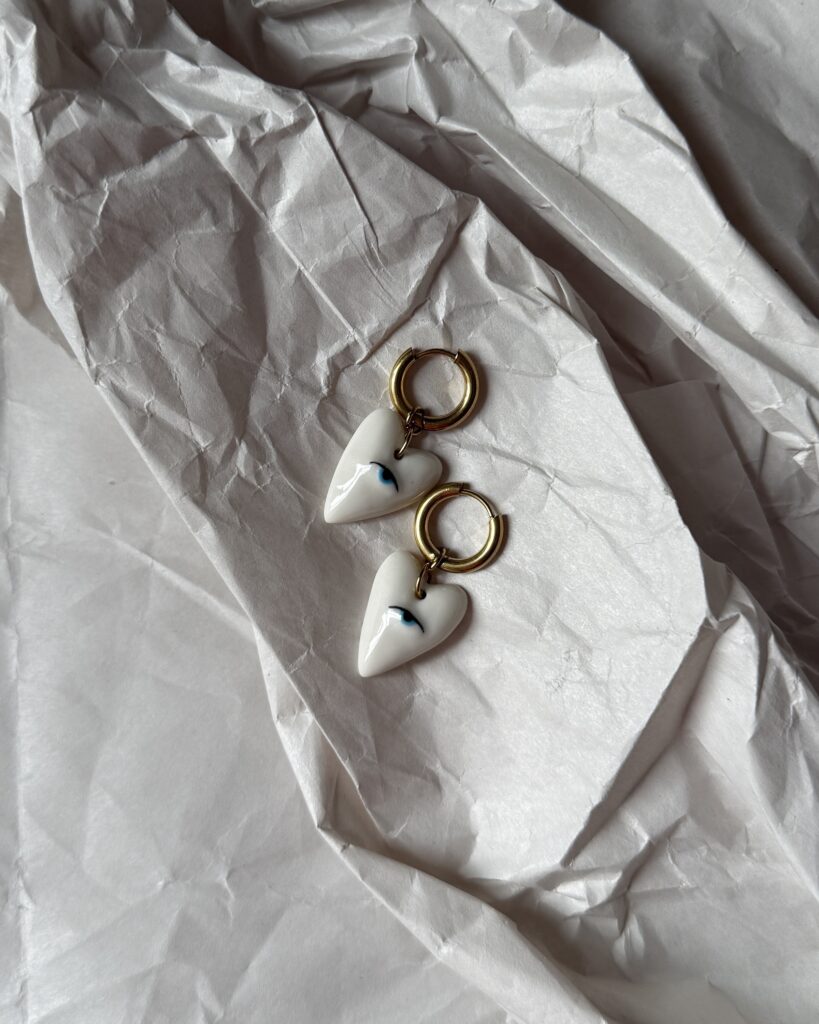Heart earrings gold rings